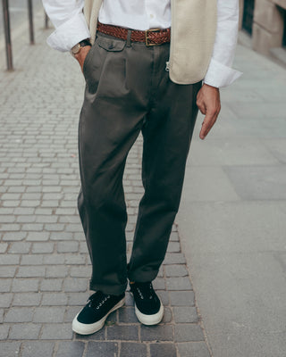 Baggy Chinos